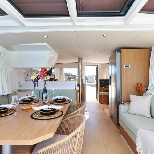 Bali 4.4 Voyager
