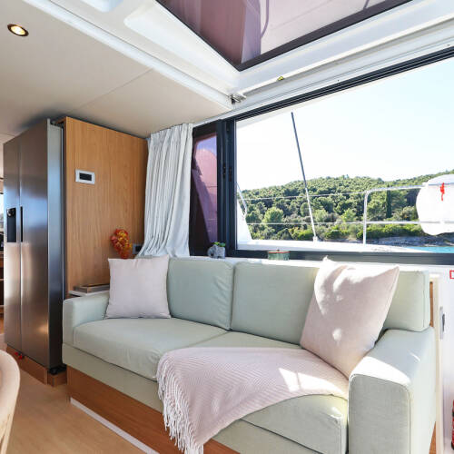 Bali 4.4 Voyager