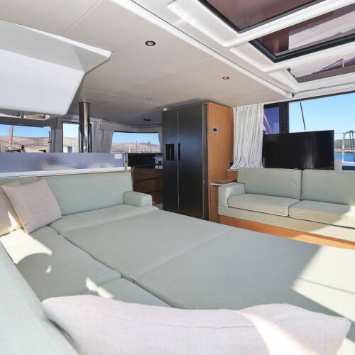 Bali 4.4 Voyager