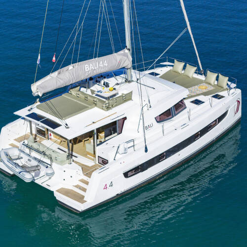 Bali 4.4 Voyager