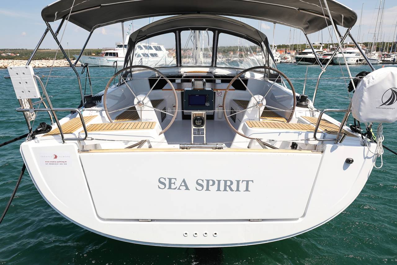 Hanse 388
