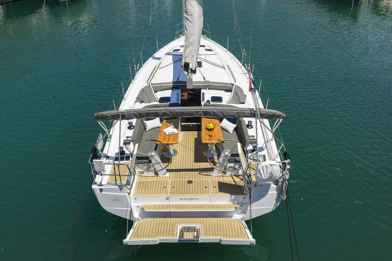 Hanse 410