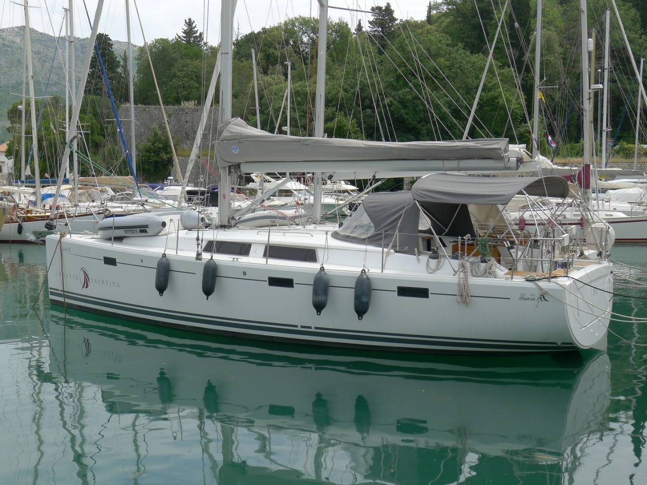 Hanse 415