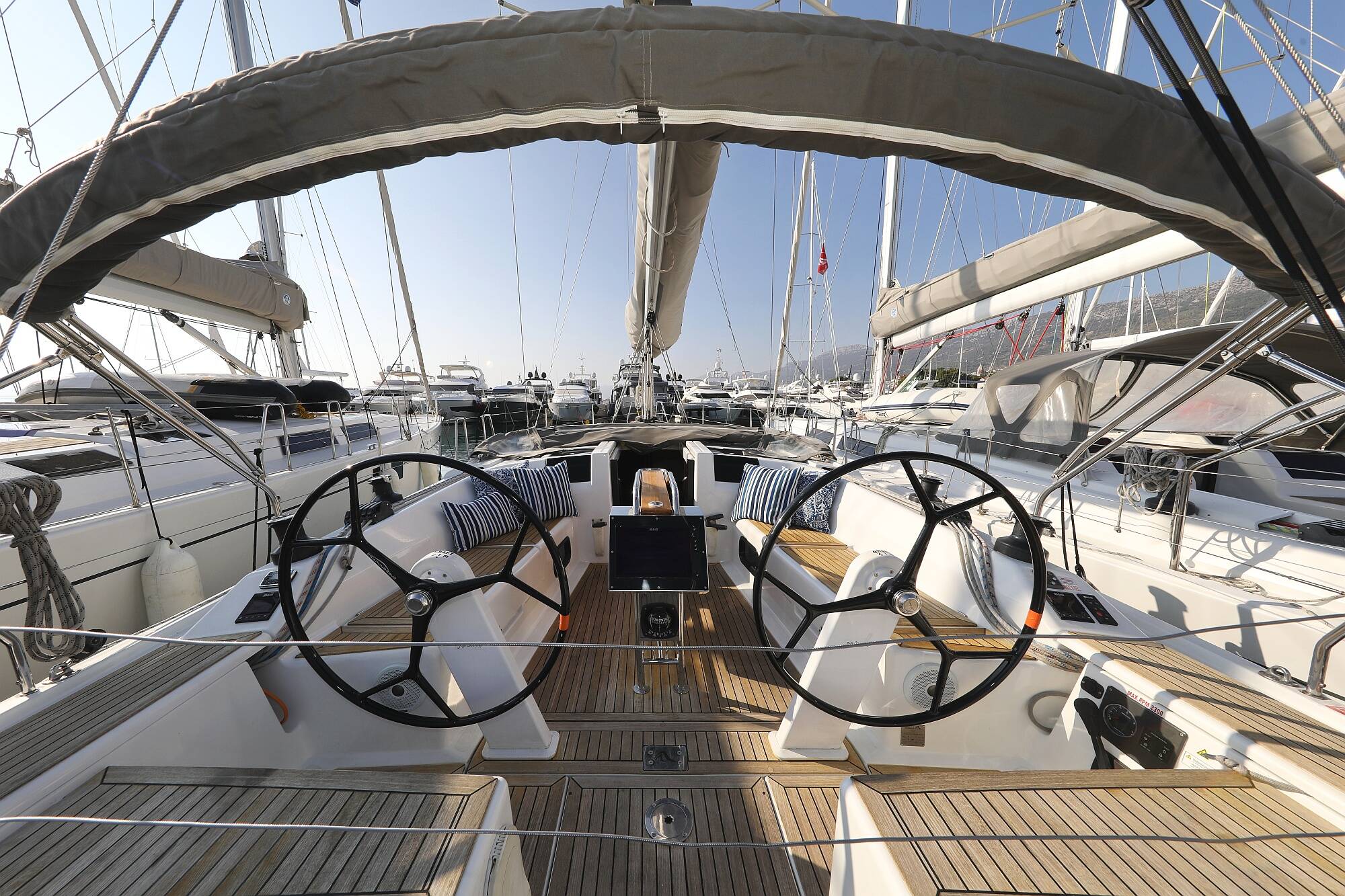 Hanse 415 Take a Break