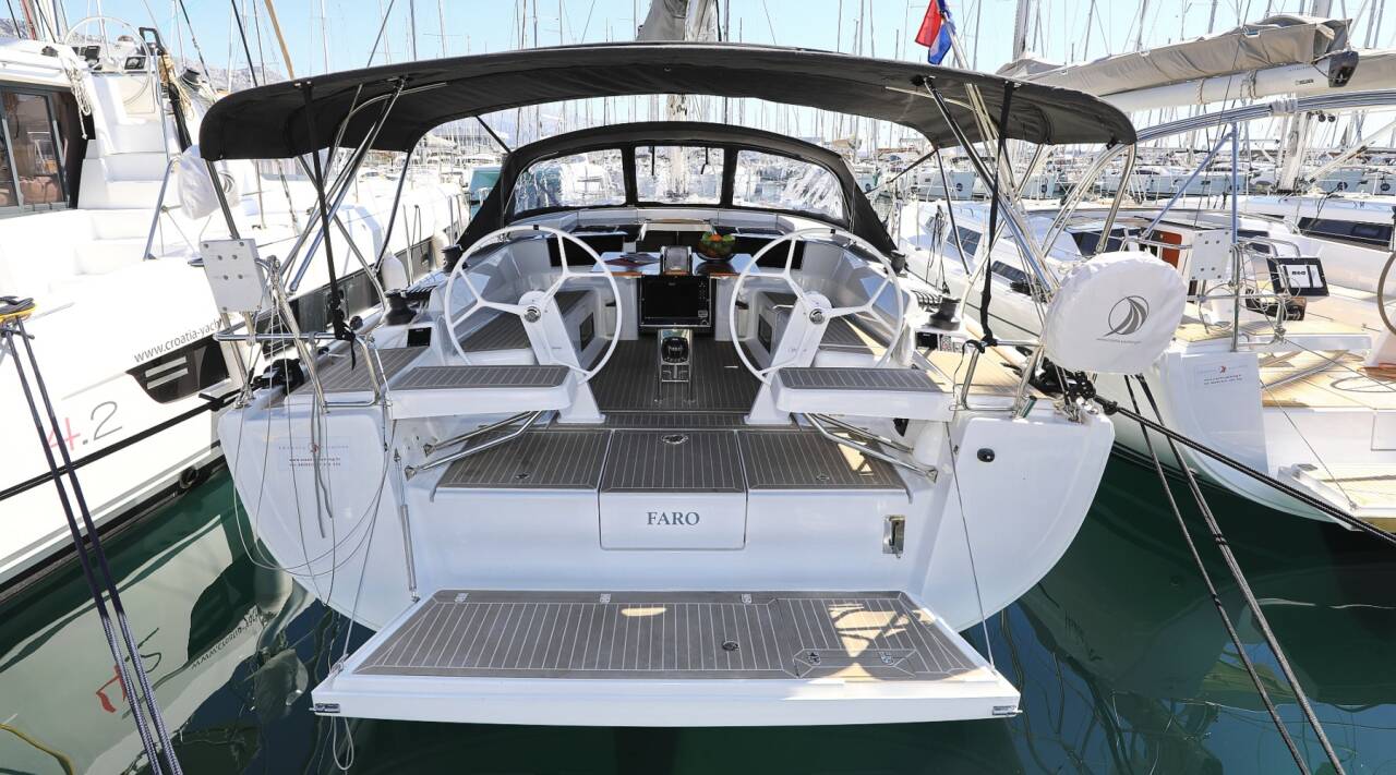 Hanse 418