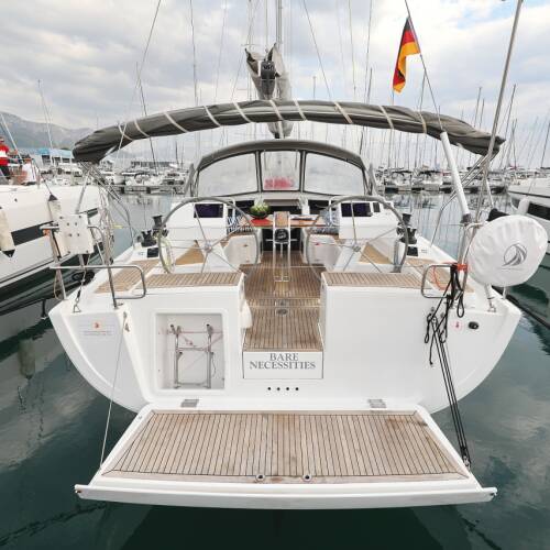 Hanse 455 Bare Necessities