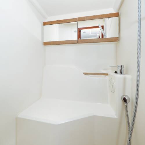 Hanse 455 Bare Necessities