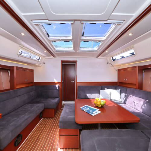 Hanse 455 Purple Rain