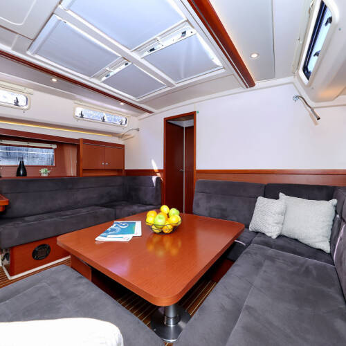 Hanse 455 Purple Rain