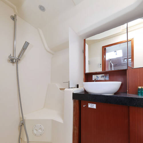 Hanse 455 Purple Rain