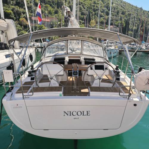 Hanse 458 Nicole