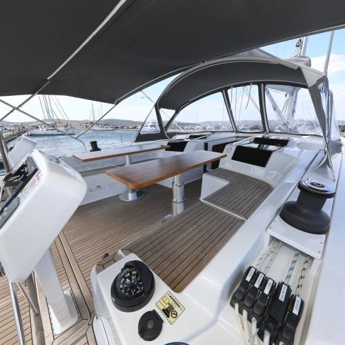 Hanse 508 Cosmopolitan
