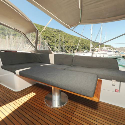 Hanse 548 Silver Lining