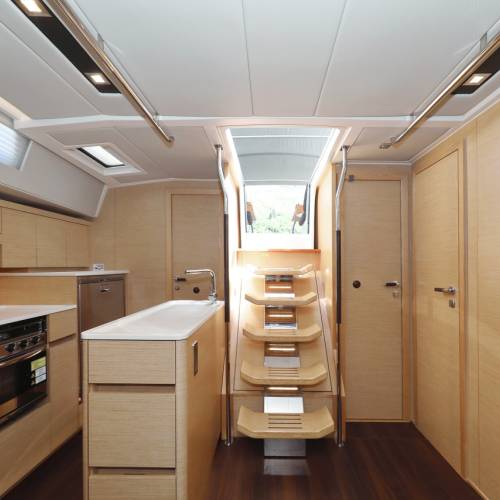 Hanse 548 Silver Lining