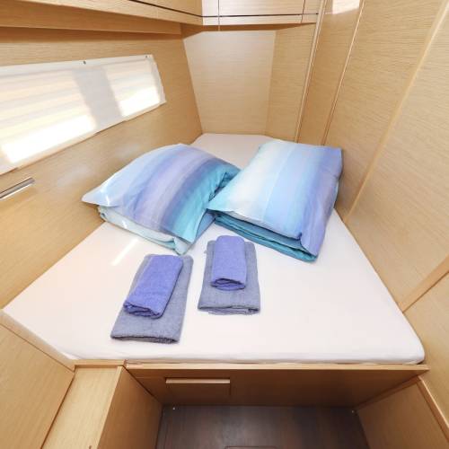 Hanse 548 Silver Lining