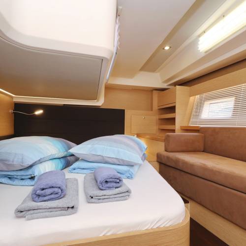 Hanse 548 Silver Lining