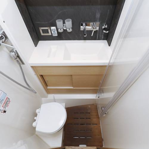 Hanse 548 Silver Lining