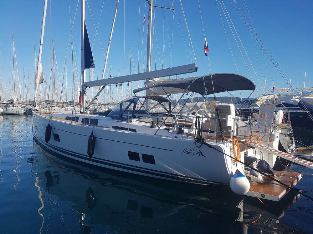 Hanse 588